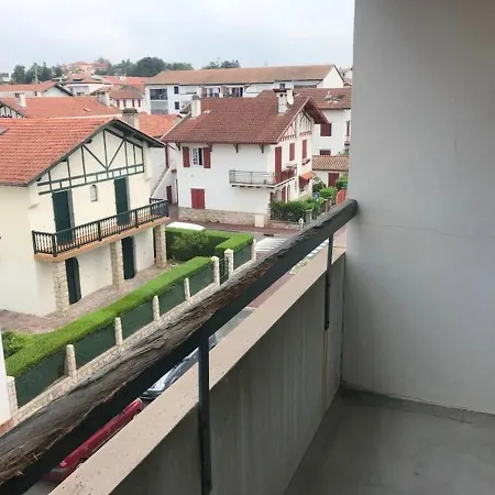 Apartmán Euskualduna - A 700m Du Centre Ville *